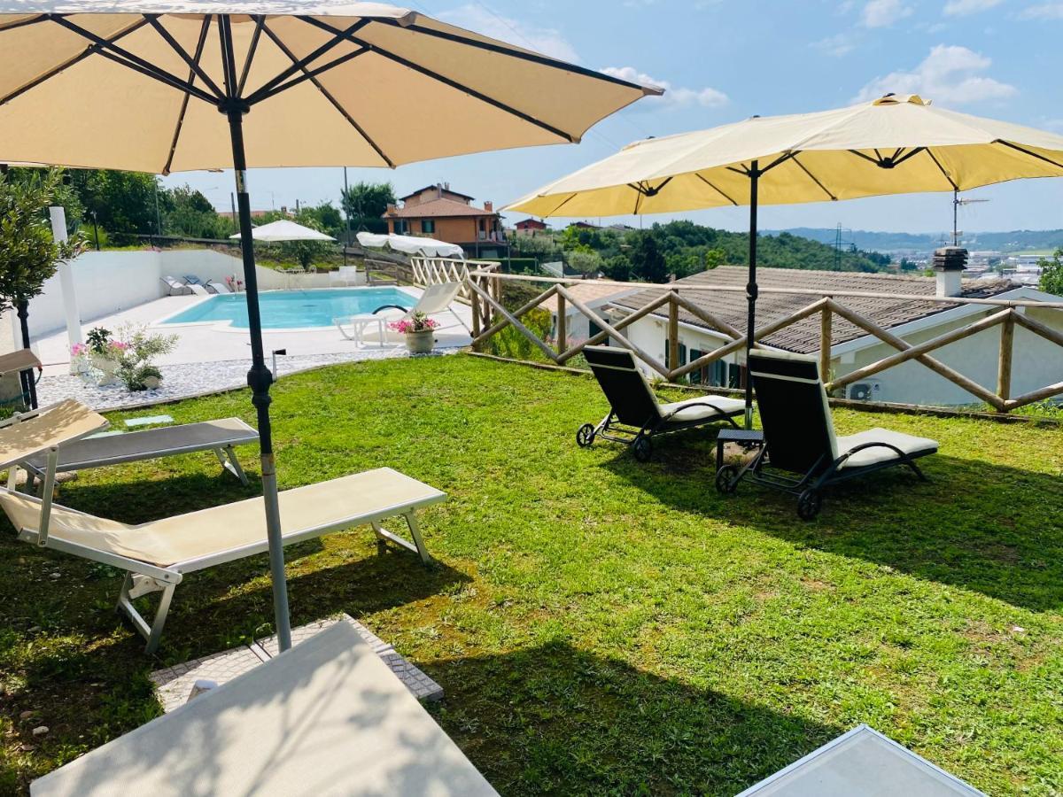 Villa Poggio Ulivo Pool-Apartments Rivoli Veronese Extérieur photo