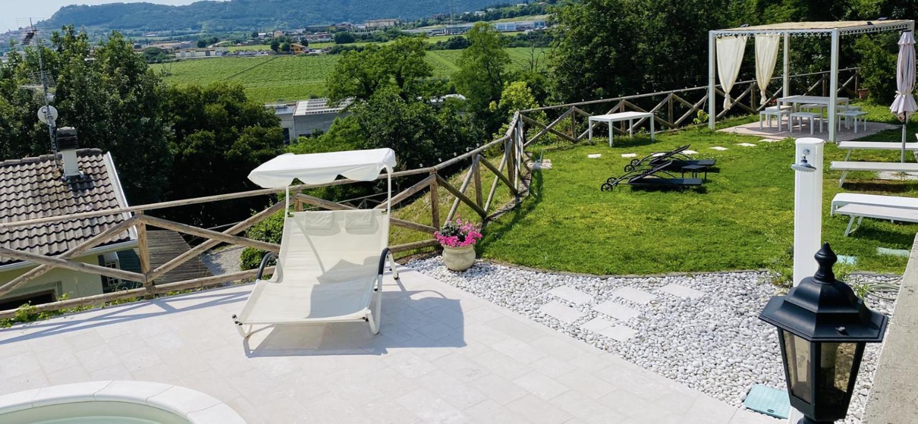 Villa Poggio Ulivo Pool-Apartments Rivoli Veronese Extérieur photo