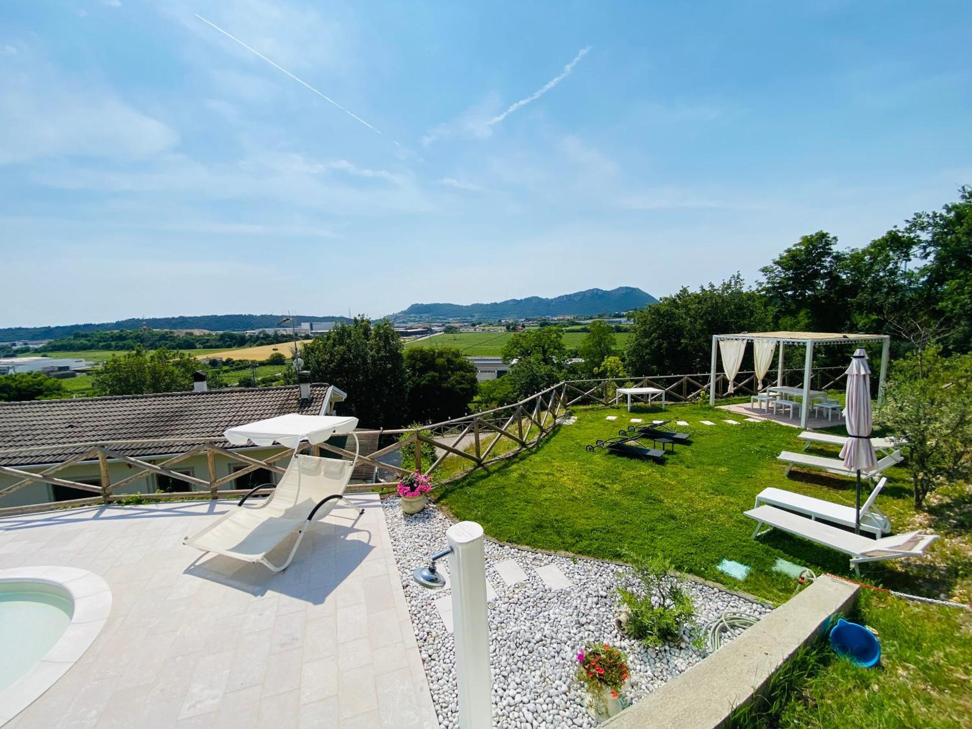 Villa Poggio Ulivo Pool-Apartments Rivoli Veronese Extérieur photo